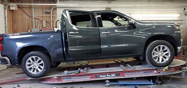 Truck auto body repair